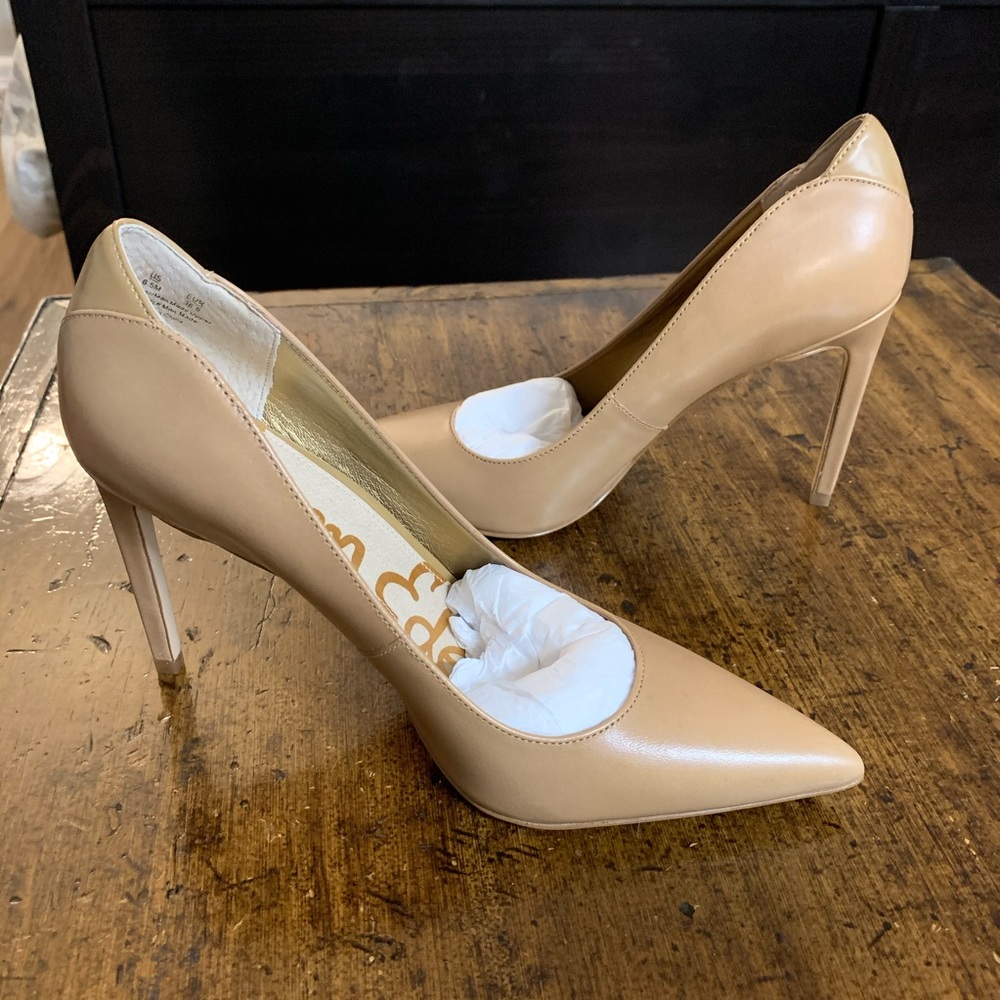 NEW Sam Edelman Camel Pumps